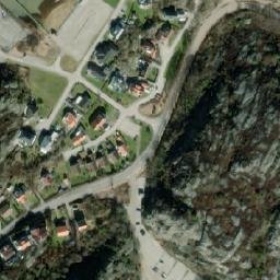 Satellite imagery of cairn, SE