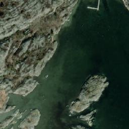 Satellite imagery of cairn, SE