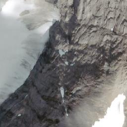 Satellite imagery of Mount Smythe, CA