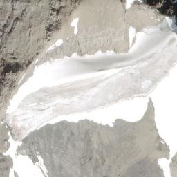 Satellite imagery of Mount Smythe, CA