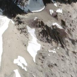 Satellite imagery of Mount Smythe, CA