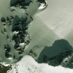 Satellite imagery of Tuktsayda Mountain, CA