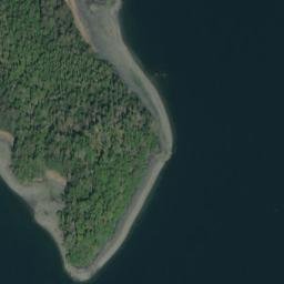 Satellite imagery of Fox Point, US