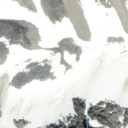 Satellite imagery of Giegerich Peak, CA