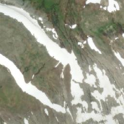 Satellite imagery of Mount Rognaas, CA