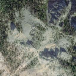 Satellite imagery of Mount Tsaydizkun, CA