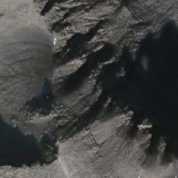 Satellite imagery of Mount Trygve, CA