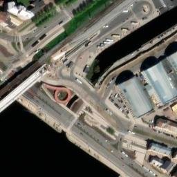 Satellite imagery of 405, SE