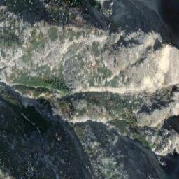 Satellite imagery of Ravenal Peak, CA