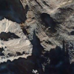 Satellite imagery of Ravenal Peak, CA
