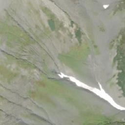 Satellite imagery of Foster Peak, CA