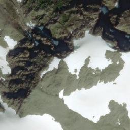 Satellite imagery of Mount Rastus, CA