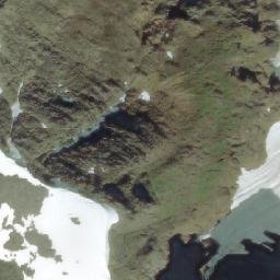 Satellite imagery of Mount Rastus, CA
