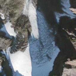 Satellite imagery of Peteyaz Peak, CA