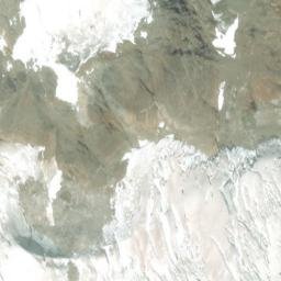 Satellite imagery of Mount Lindeborg, CA