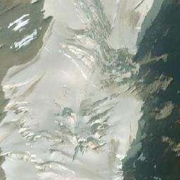 Satellite imagery of Entrance Peak, CA