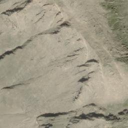 Satellite imagery of Mount Selwyn, CA