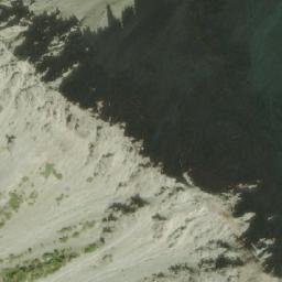 Satellite imagery of Mount Routh, CA