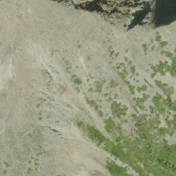 Satellite imagery of Mount Routh, CA