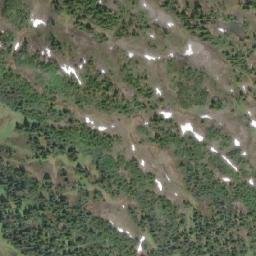 Satellite imagery of Kinskuch Peak, CA