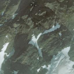 Satellite imagery of Mount Evindsen, CA