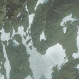 Satellite imagery of Mount Evindsen, CA