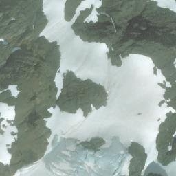 Satellite imagery of Mount Klayduc, CA