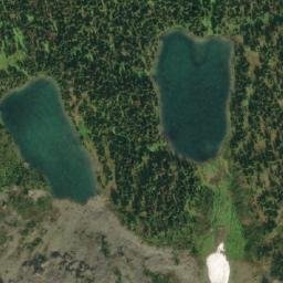 Satellite imagery of Mount Tom, CA