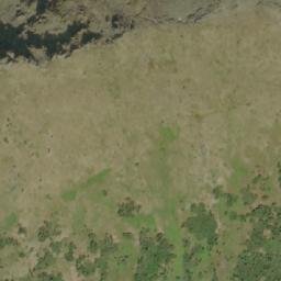 Satellite imagery of Mount Tom, CA