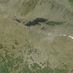 Satellite imagery of Mount Tom, CA