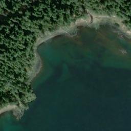 Satellite imagery of Fern Point, US