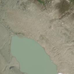 Satellite imagery of Mount Clashmore, CA