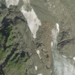 Satellite imagery of Mount Clashmore, CA