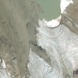Satellite imagery of Mount Clashmore, CA