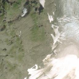 Satellite imagery of Mount Clashmore, CA