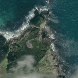 Satellite imagery of Carrickaveol, IE