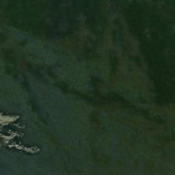Satellite imagery of Howling Wolves Peak, CA
