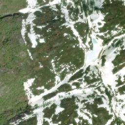 Satellite imagery of Landslip Mountain, CA