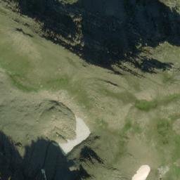 Satellite imagery of Albright Ridge, CA