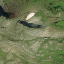 Satellite imagery of Albright Ridge, CA