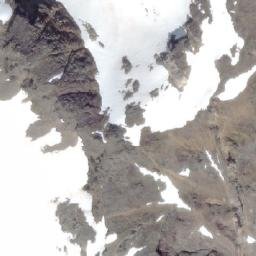 Satellite imagery of Mount Knauss, CA