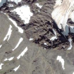 Satellite imagery of Mount Knauss, CA