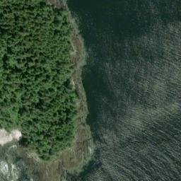 Satellite imagery of Garnet Point, US