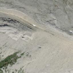 Satellite imagery of Warn Peak, CA