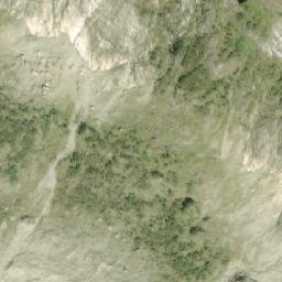 Satellite imagery of Mount Hodgkinson, CA