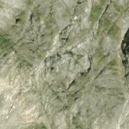 Satellite imagery of Mount Hodgkinson, CA