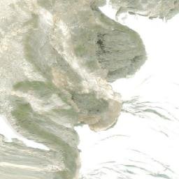Satellite imagery of Cordierite Crag, CA