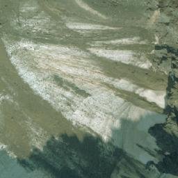 Satellite imagery of Mount Vreeland, CA