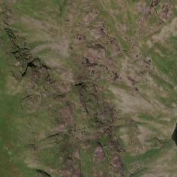 Satellite imagery of High Street, GB
