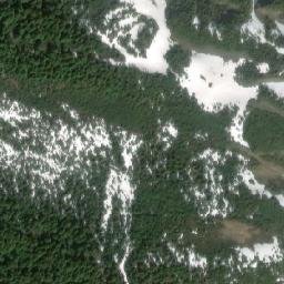 Satellite imagery of Mount Johnstone, CA